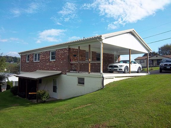 5th image of 146 Forest Ln