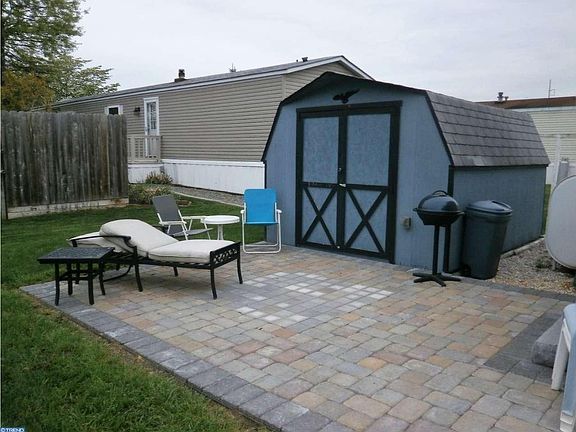 4th image of 130 Gale Dr