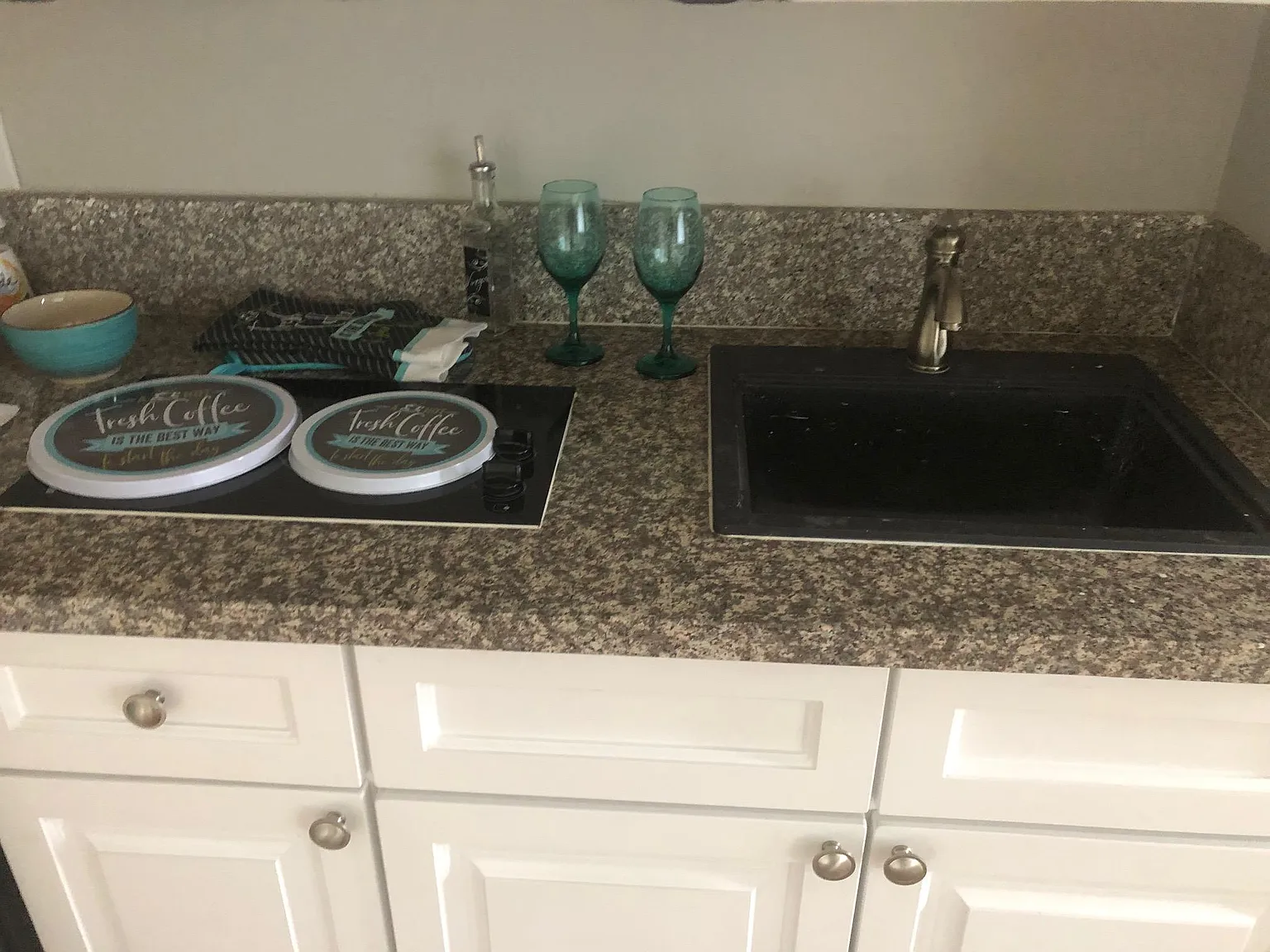 Studio, 325 sqft, $1,295 — Photo 4