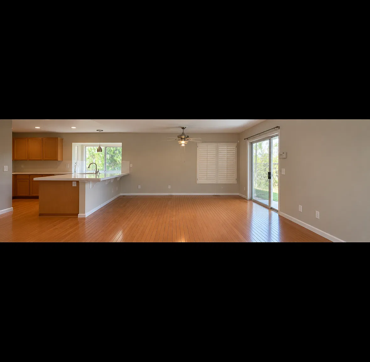 3 bed, 2.5 bath, 1761 sqft, $3,500 — Photo 1