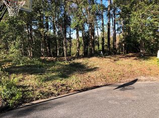 8104 Mainsail Ln, Wilmington, NC 28412