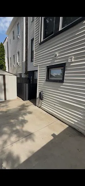 3 bed, 2.0 bath, $3,100 — Photo 2