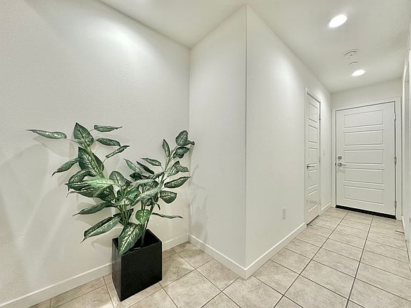2nd image of 21042 Cornerstone Dr
