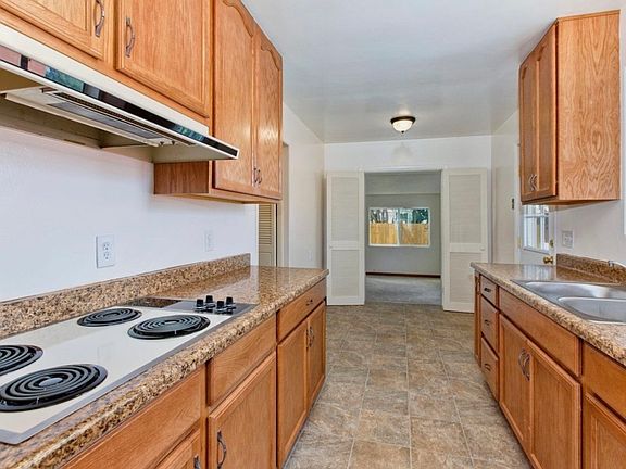 3rd image of 639 N Midway Dr #1