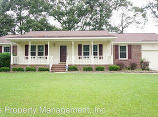 2201 Tillman Ct, Fayetteville, NC 28306