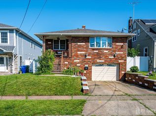 606 Knopf St, Linden, NJ 07036