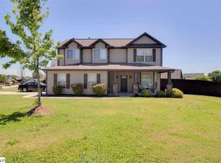 2 Horizon Dr, Simpsonville, SC 29681