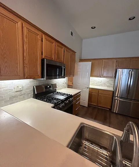 27040 Featherhill Dr — Photo 18