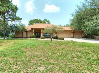 6004 Country Club Rd, Zephyrhills, FL 33544