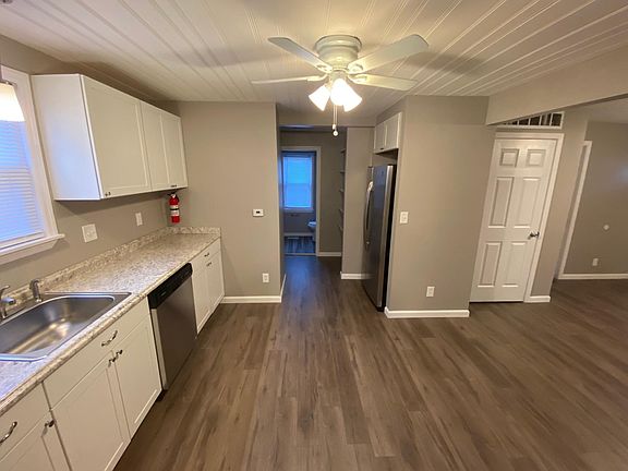 4th image of 5 Monticello Pl