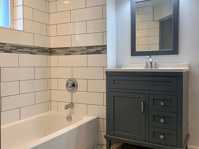 239 Centre St — Photo 13