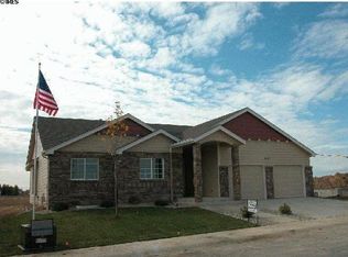 920 Norway Maple Dr, Loveland, CO 80538