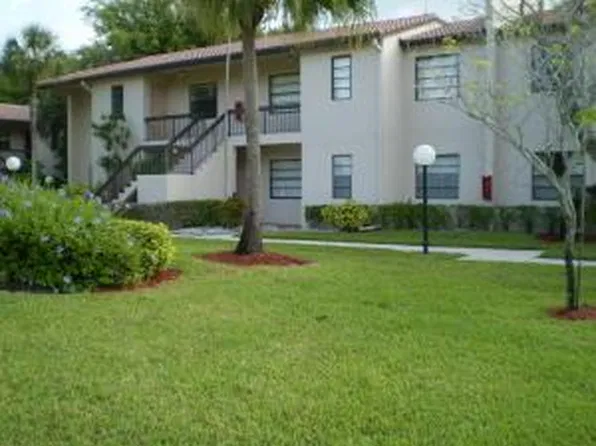 21506 Juego Cir APT E, Boca Raton, FL 33433