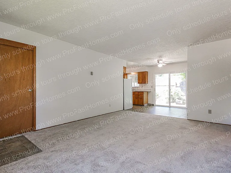 1310 SE 4th St — Photo 7
