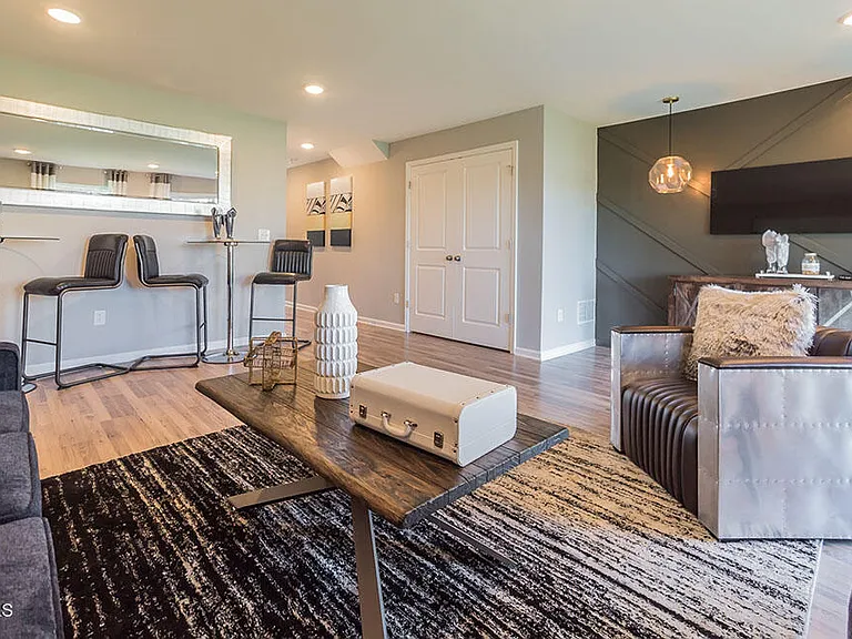 309 Mantoloking Dr — Photo 5