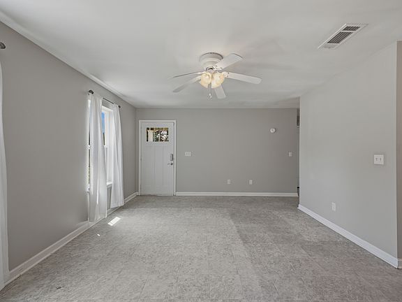 5th image of 3288 Rainwood Dr