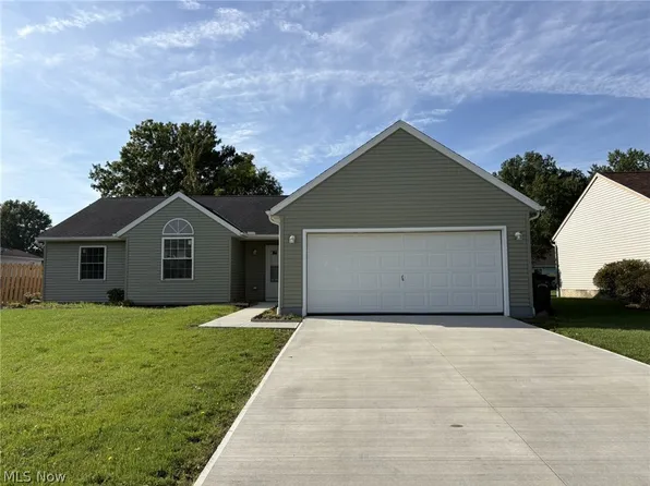 459 Hampton Dr, Elyria, OH 44035