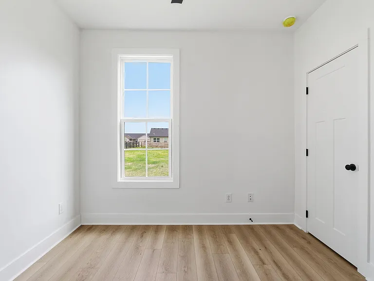406 Cheyenne Ct — Photo 38