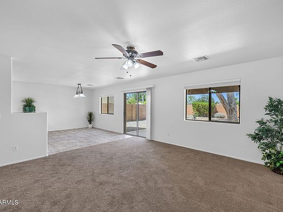 4th image of 28609 N DOLOMITE Lane