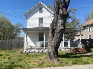 113 W Howard St, Clayton, NJ 08312