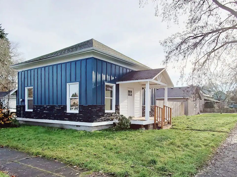 1st image of 362 NE 4th Ave