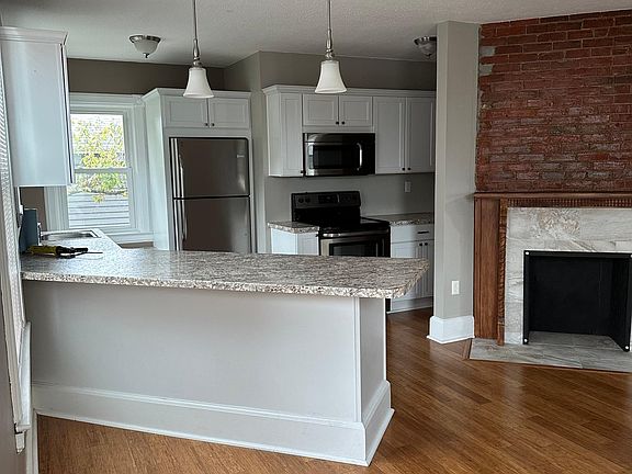 4th image of 520 W 8th St #A