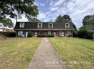 1186 10th Street Place Cir NW, Hickory, NC 28601