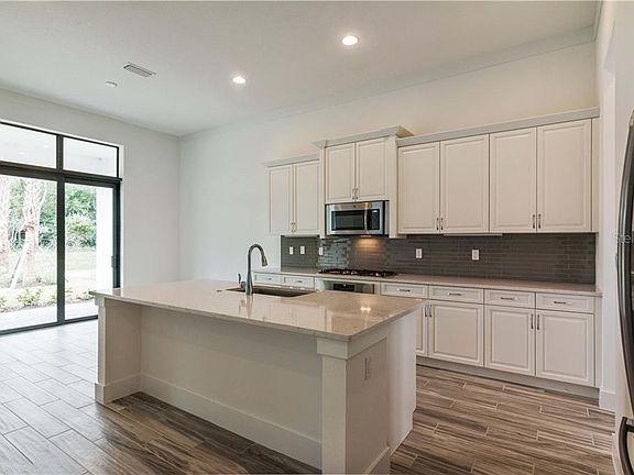 4th image of 8989 Bernini Pl
