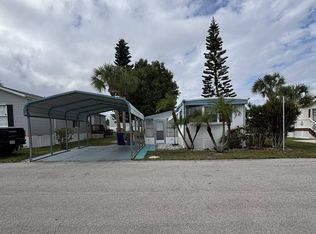 160 Phyllis Dr, Sebastian, FL 32958