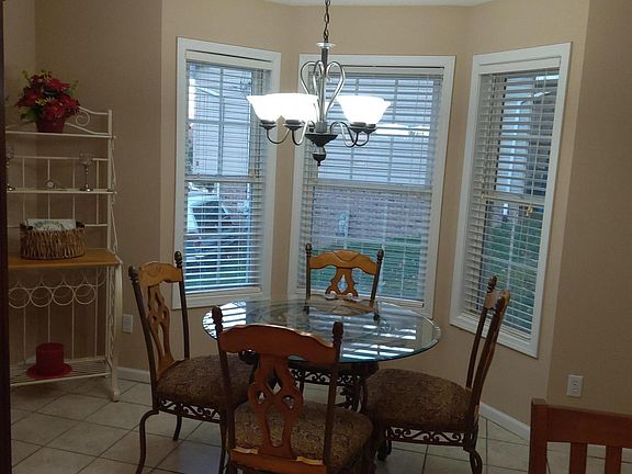 5th image of 183 Valley Crest Dr