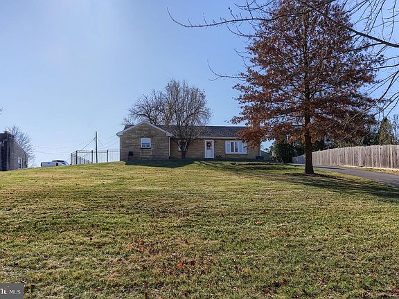 5th image of 6303 Blue Grass Ave