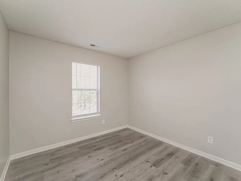 9236 Kimmel Ln — Photo 14