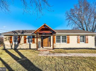 597 Lee Burke Rd, Front Royal, VA 22630