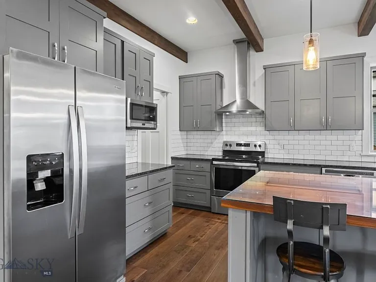 3340 Sora Way — Photo 4