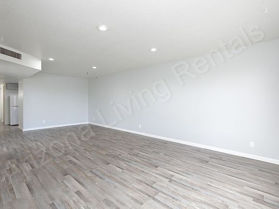 3rd image of 1292 Tanqueray Dr