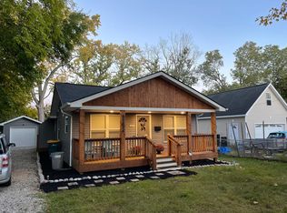 22824 Lake Way, Farmington, MI 48336