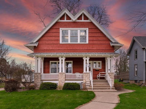 316 Park Avenue, Beaver Dam, WI 53916