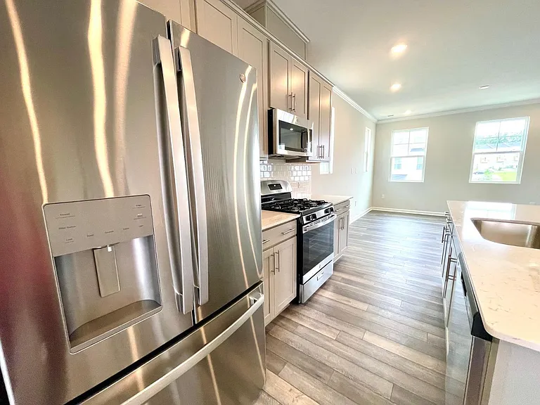 132 Sweet Lilac Way — Photo 6