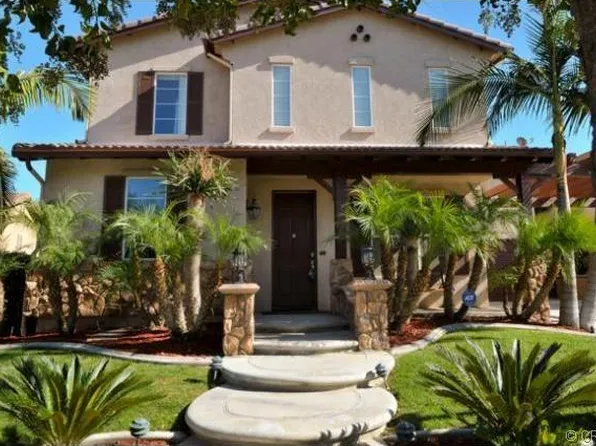 3745 Fremont Dr, Corona, CA 92881