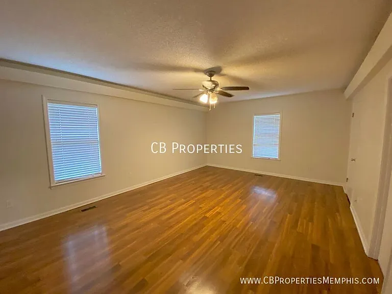 3640 Shirlwood Ave — Photo 6