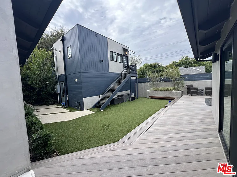 3350 McLaughlin Ave — Photo 28