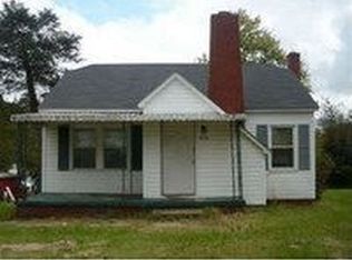 1715 N College Ave, Newton, NC 28658
