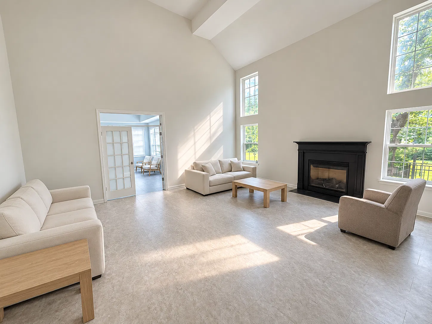 4 bed, 3688 sqft, $4,800 — Photo 3