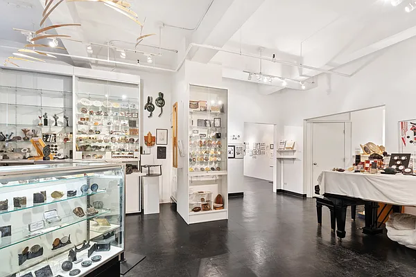 Sold by Nest Seekers International | media 2