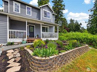 1293 Halsey Drive, Coupeville, WA 98239