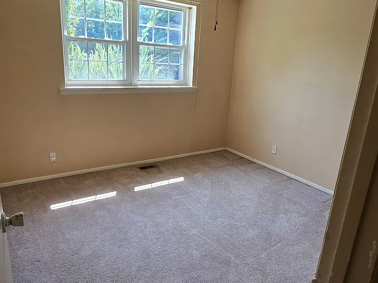 220 Timber Trl — Photo 9