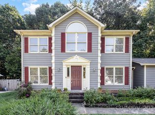 8624 Hornwood Ct, Charlotte, NC 28215
