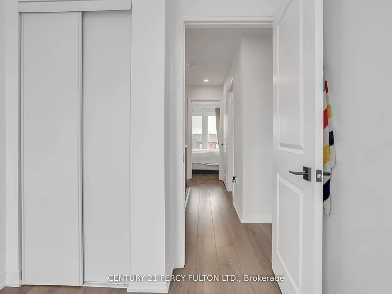 89 Fairlane Ave — Photo 30