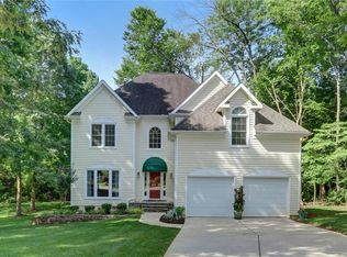 6500 Barwick Ct, Whitsett, NC 27377