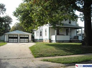 7718 N 28th Ave, Omaha, NE 68112